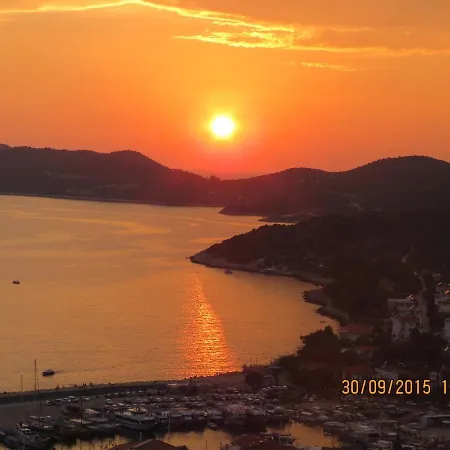 Lejlighed Derinsu, 0-2 And 8 Ages Kaş