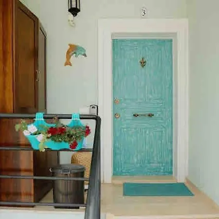 Apartament Derinsu, 0-2 And 8 Ages Kaş